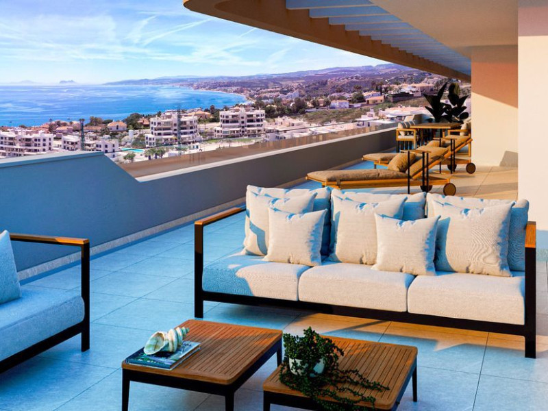 House in Estepona - Image 2