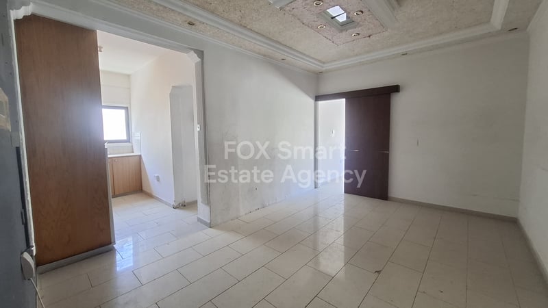 Apartment in Ayios Antonios - view 1