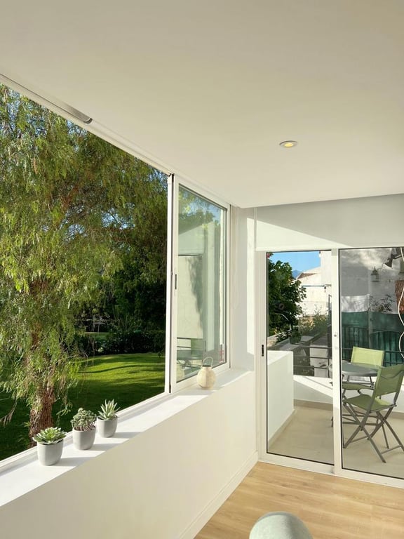 Apartment in Estepona - Image 3