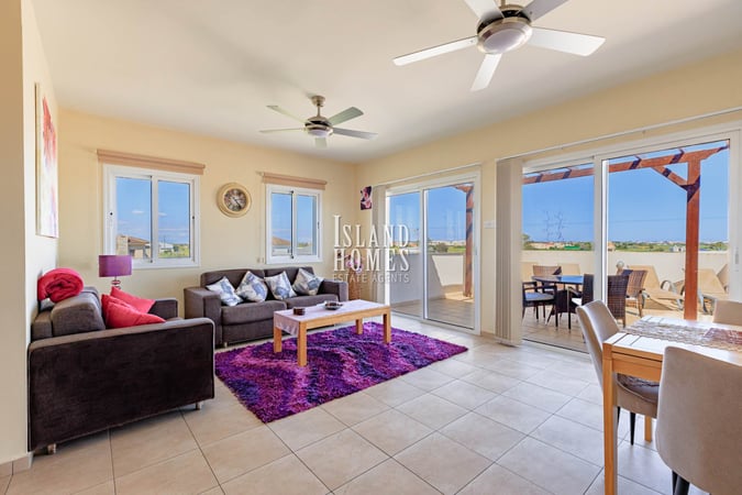 House in Liopetri - view 1