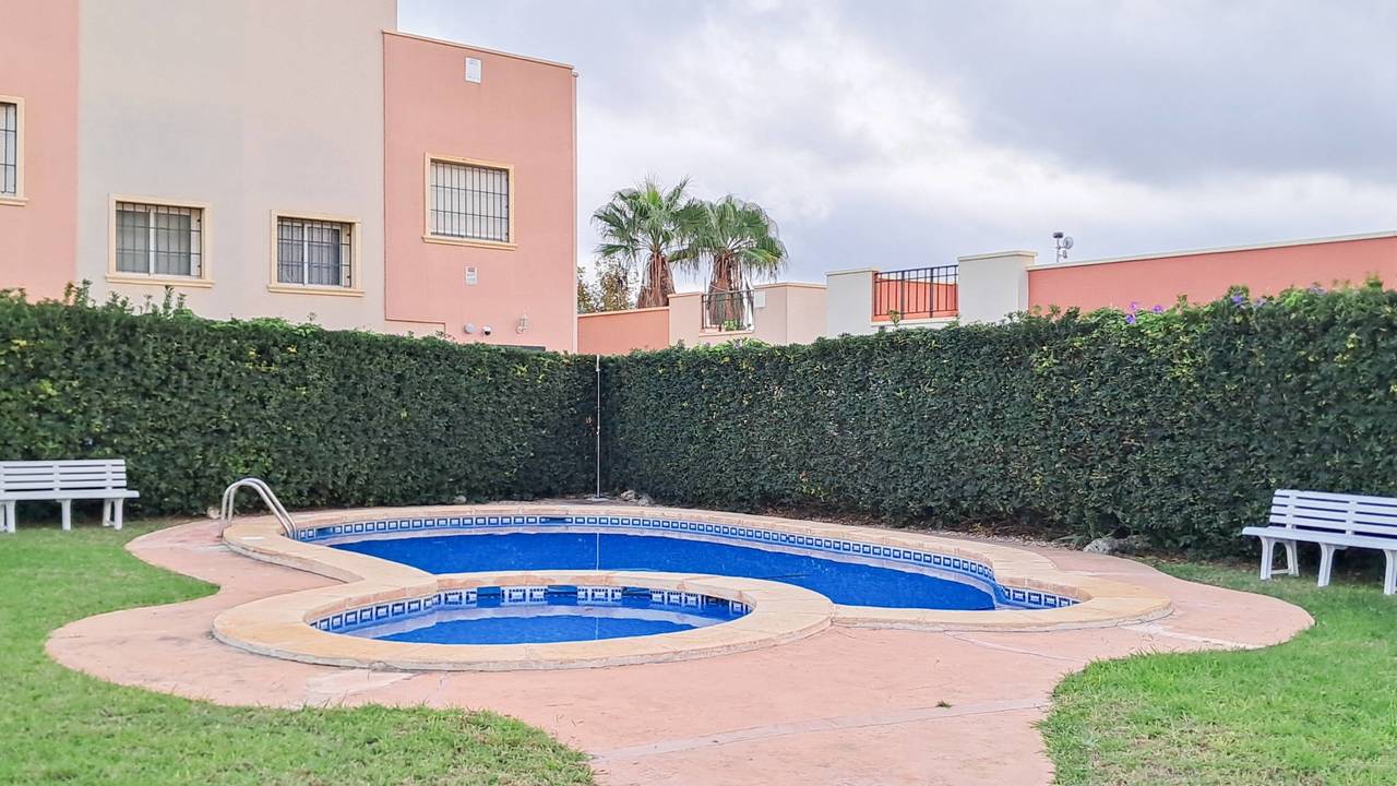 Villa in Torrevieja - Image 3