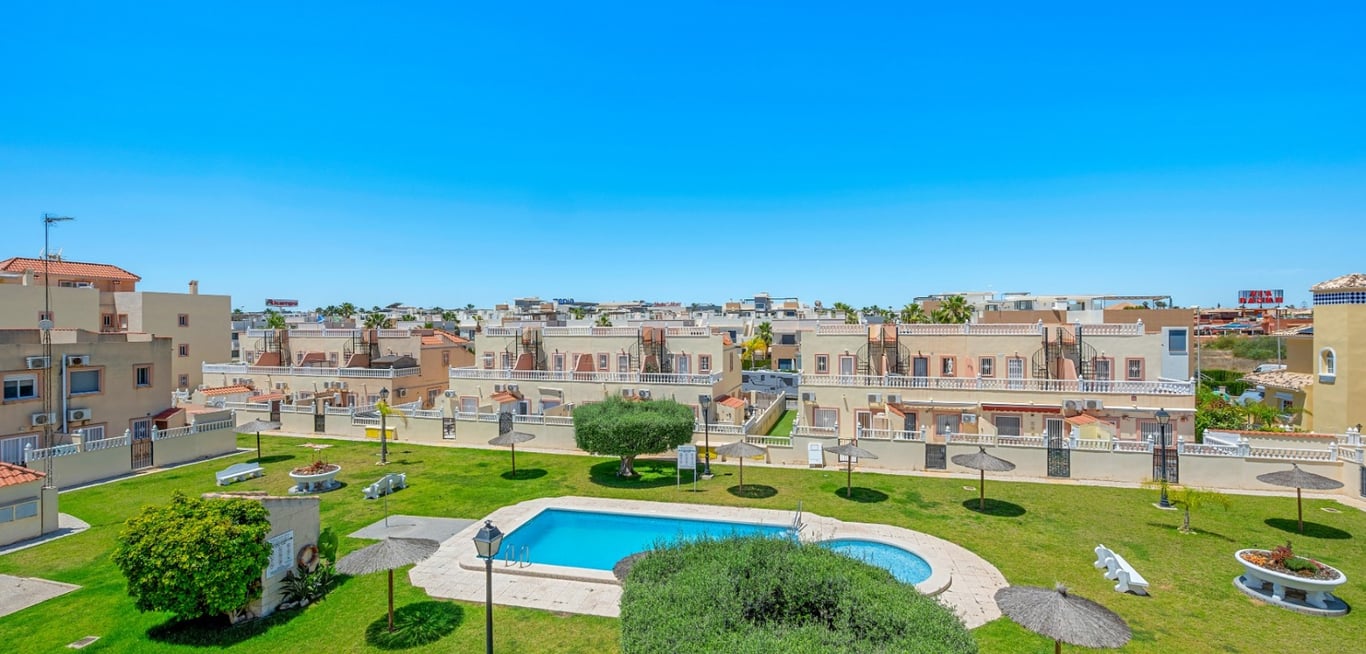 House in La Zenia - Image 3