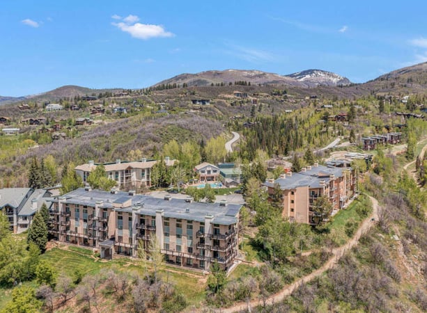 House in Steamboat II - view 1