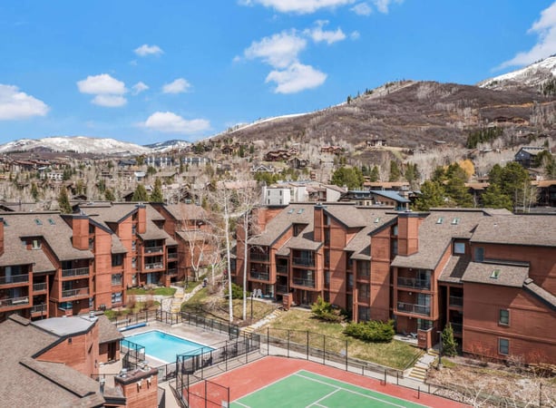 House in Steamboat II - view 1