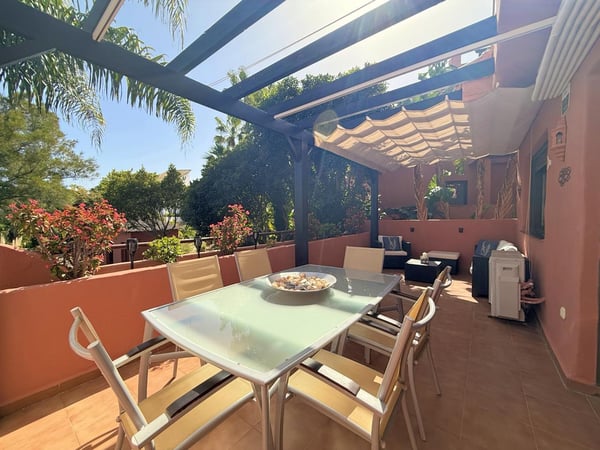 Apartment in Casares - view 1