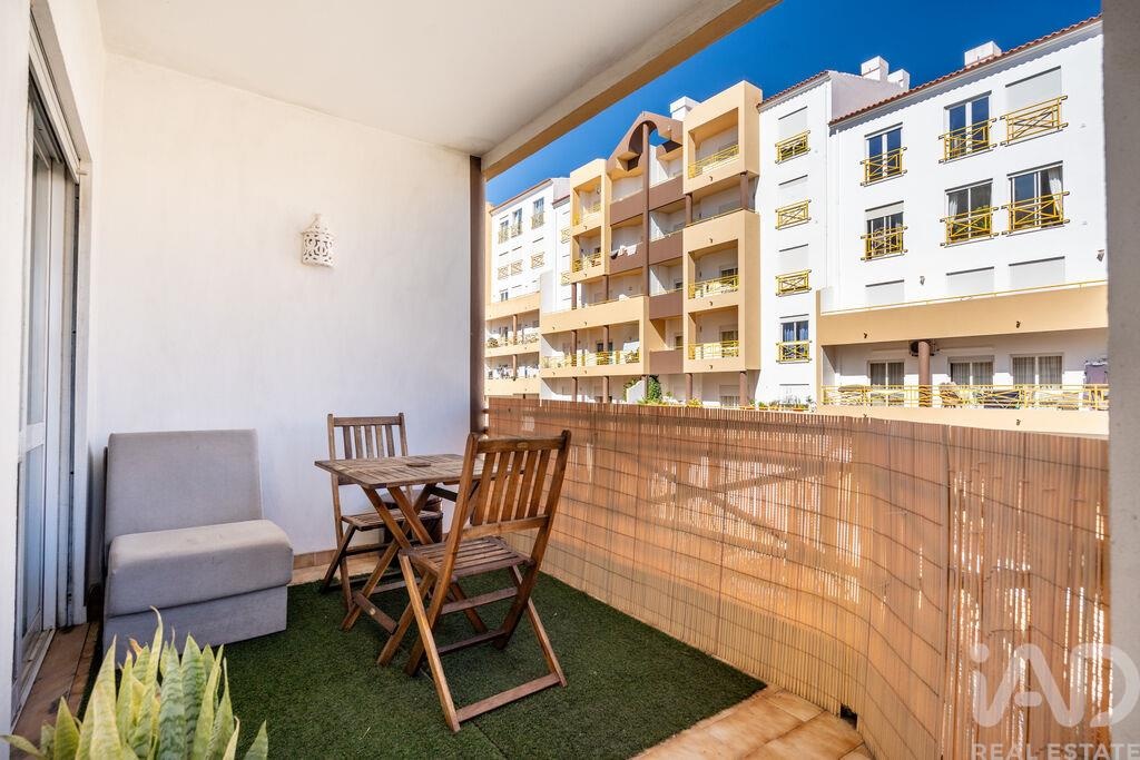 Apartment in Portelas - Image 2
