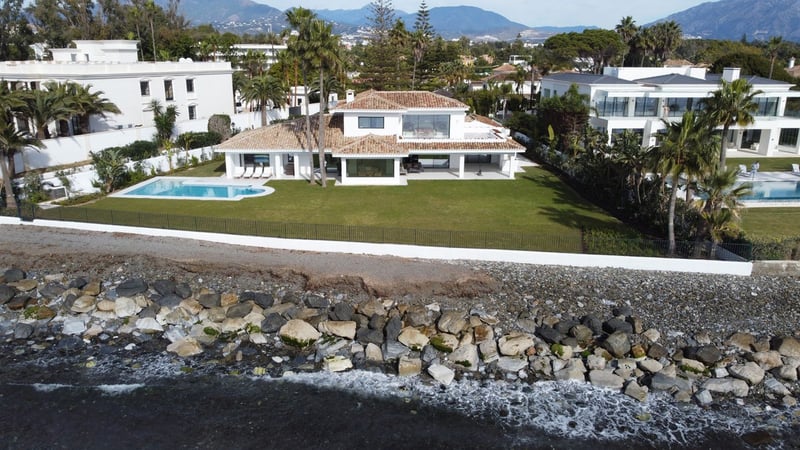 House in Guadalmina - view 1