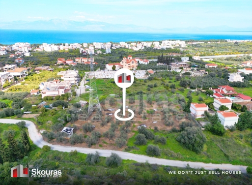 Land in Perama - view 1