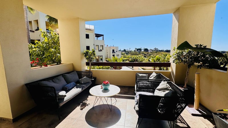 Apartment in Estepona - view 1