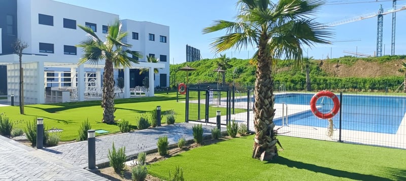 Apartment in Estepona - view 1