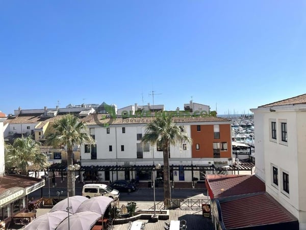 Apartment in Quarteira - view 1