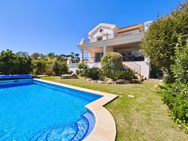 House in Manilva - view 1