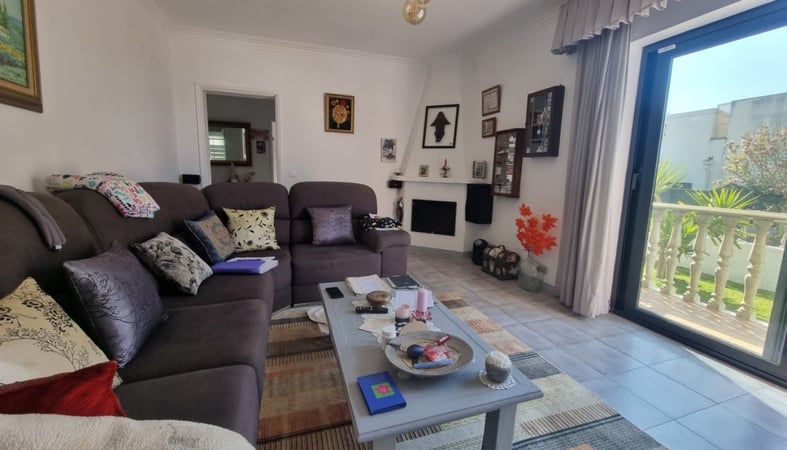 House in Cristelo - view 1