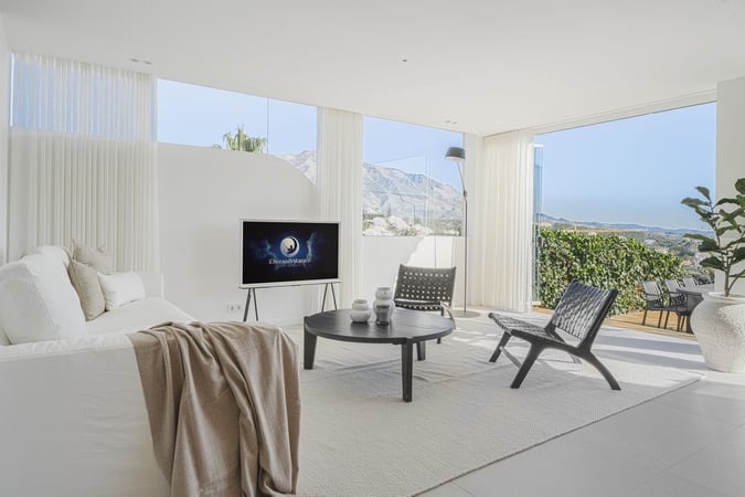 House in Nueva Andalucia - view 1