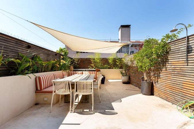 Apartment in Penha de Franca - view 1