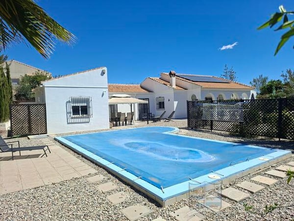 House in Arboleas - view 1