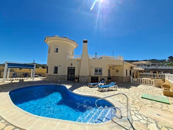 House in Arboleas - view 1