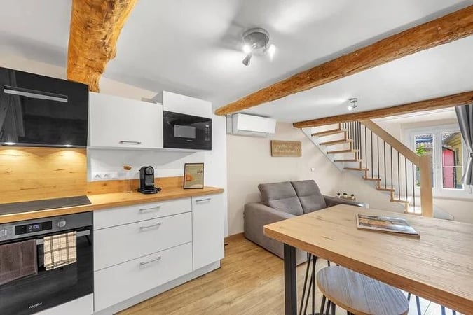 House in Lorgues - view 1