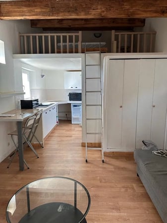 House in Lorgues - view 1