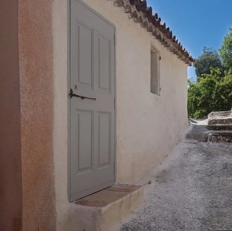 House in Montfort-sur-Argens - view 1