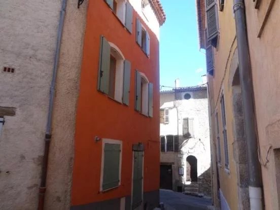 House in Lorgues - view 1