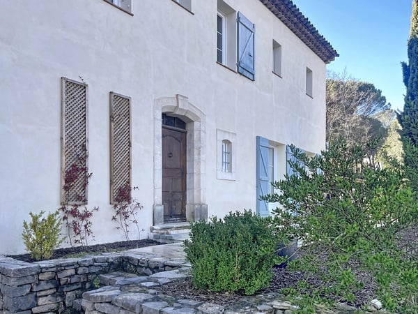 House in Tourves - view 1