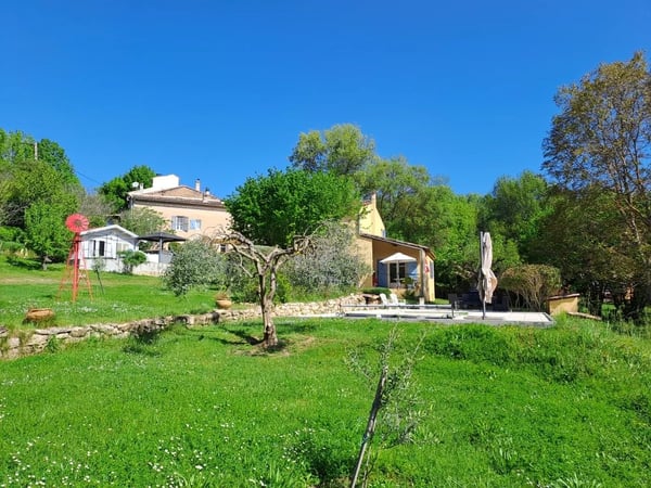 House in Salernes - view 1