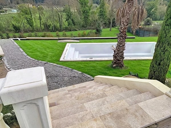 House in Le Val - view 1
