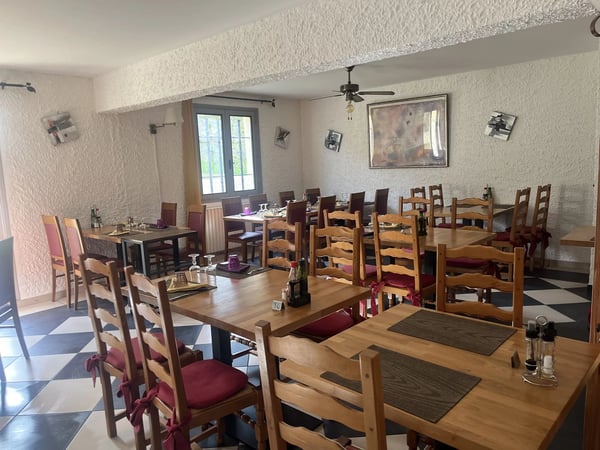 House in Ginasservis - view 1