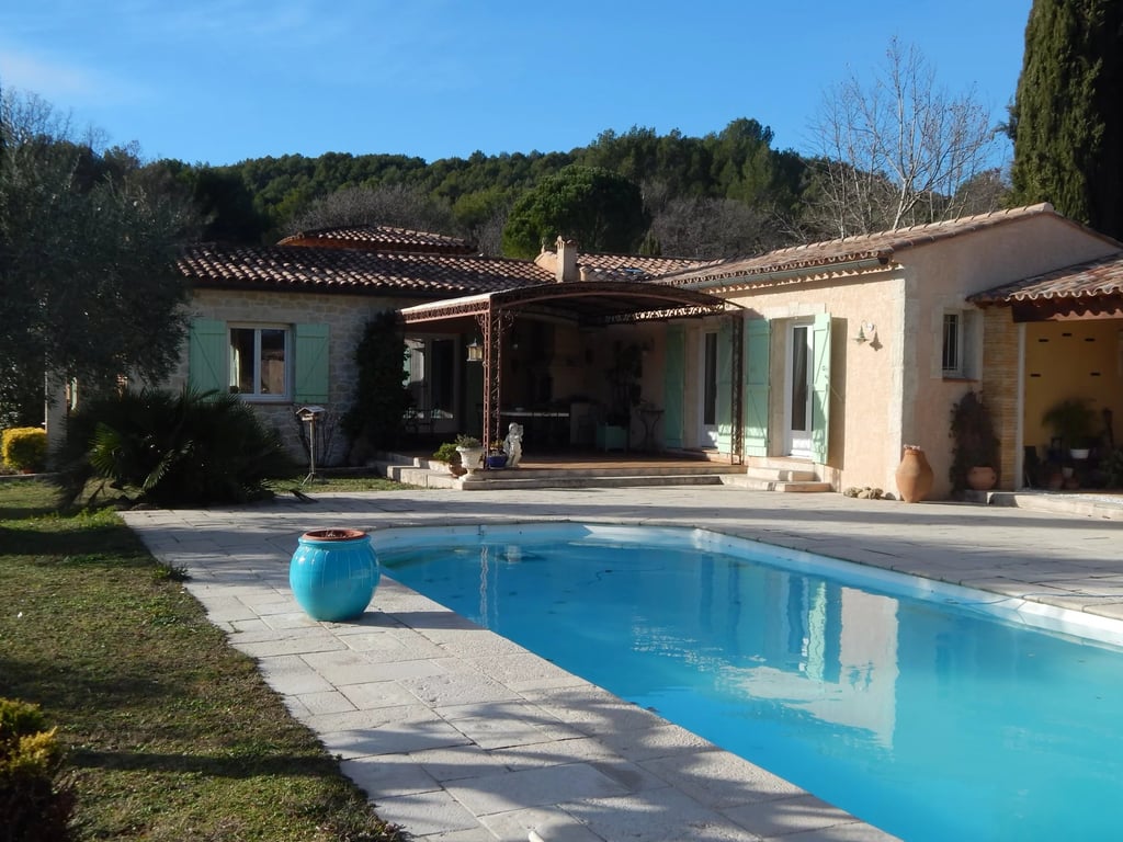 House in Salernes - Image 2