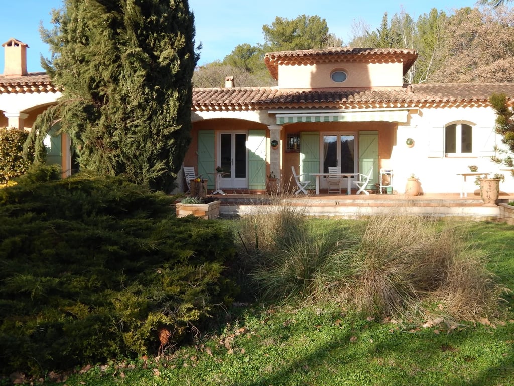 House in Salernes - Image 3