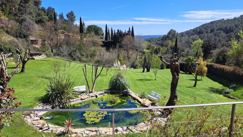 House in Cotignac - view 1