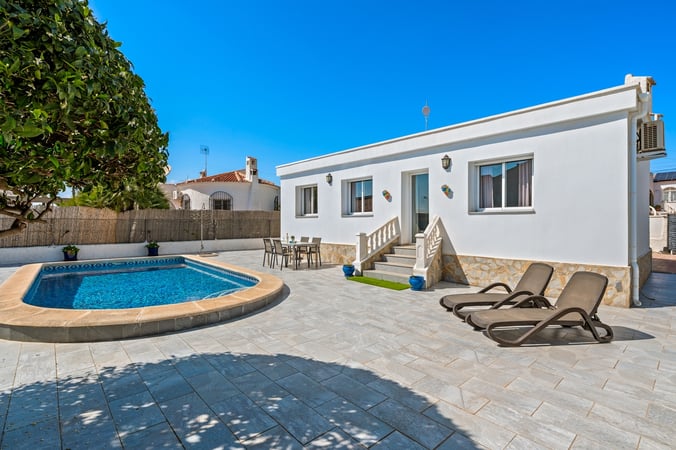 Villa in Ciudad Quesada - view 1