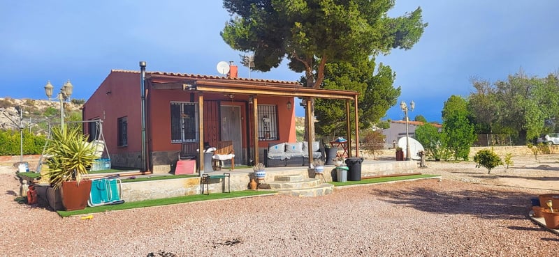 House in Monovar - view 1