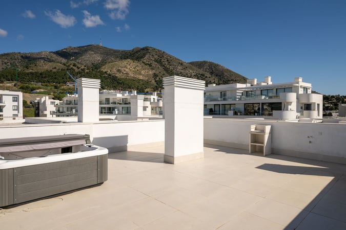 Penthouse in Fuengirola - view 1