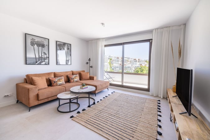 Apartment in Estepona - view 1