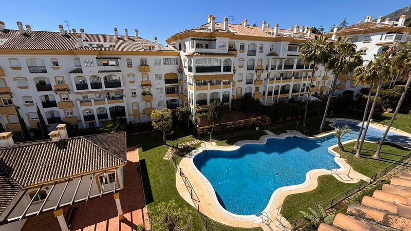 Apartment in Marbella - view 1
