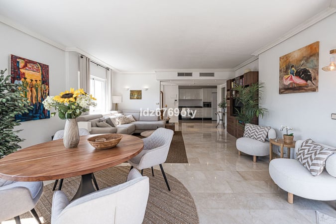 Apartment in Benalmadena - view 1