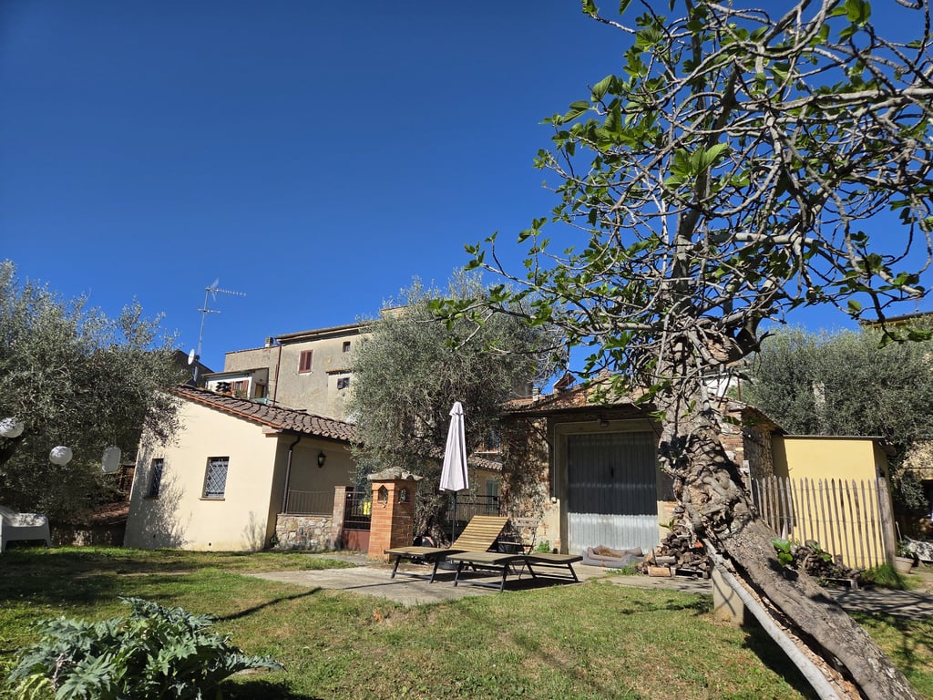 House in Lajatico - Image 2