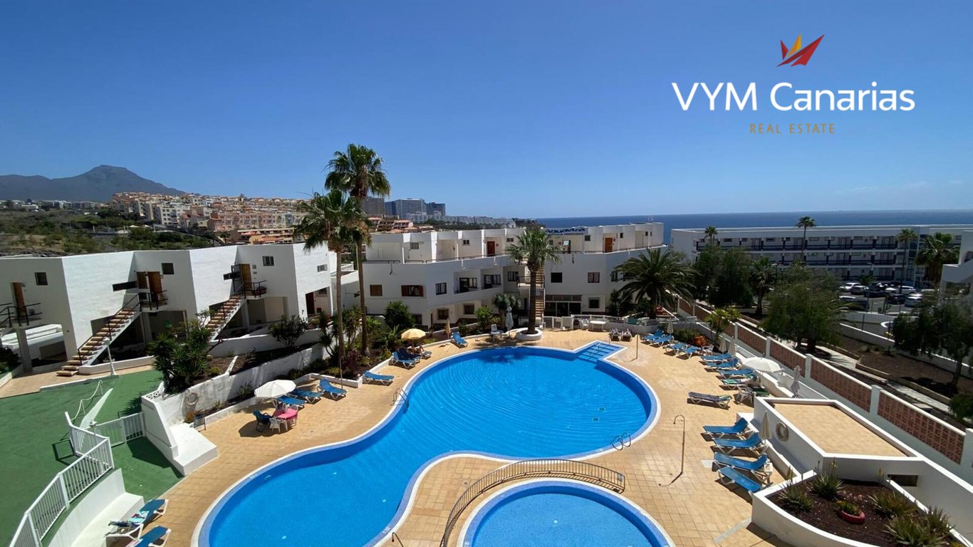 Apartment in Callao Salvaje - Image 3