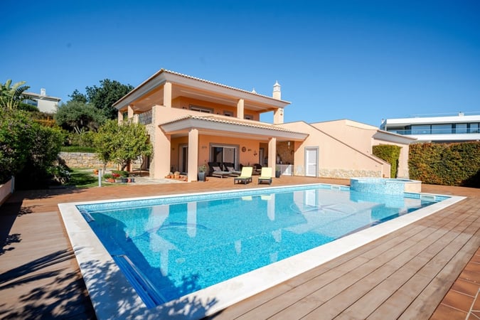 House in Portelas - view 1