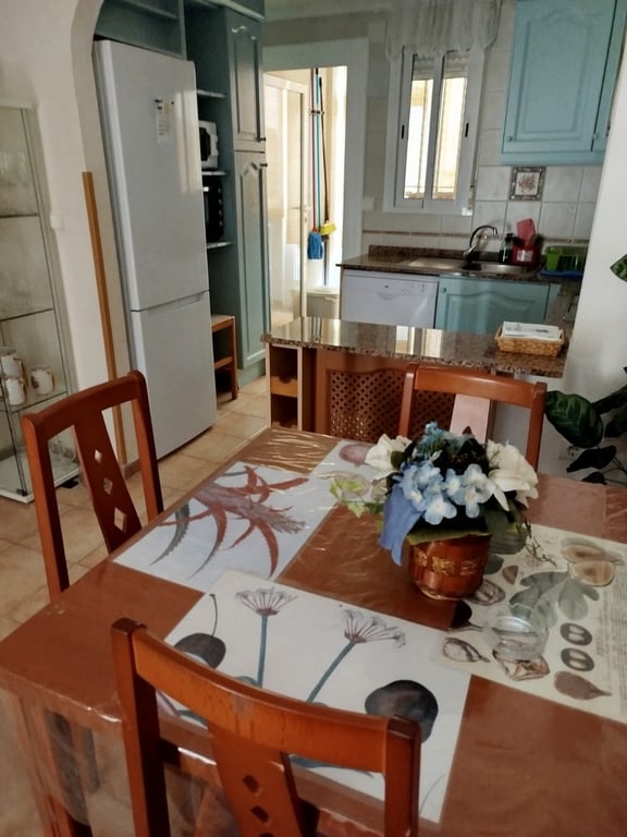 Chalet in Guardamar del Segura - Image 3