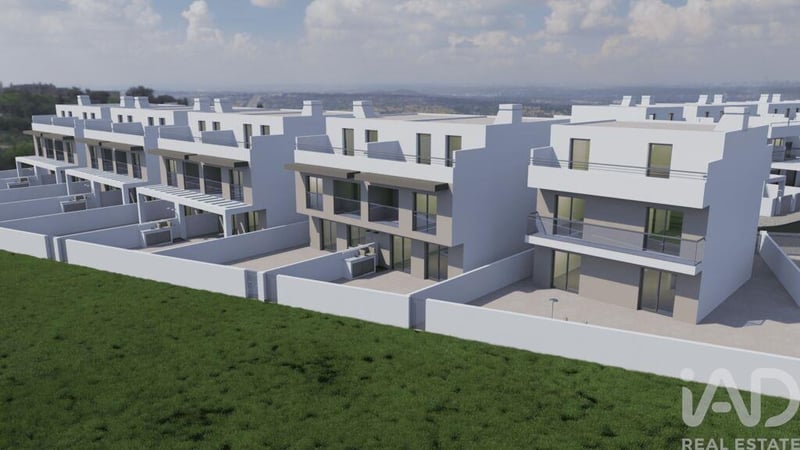 House in Vila Real de Santo Antonio - view 1