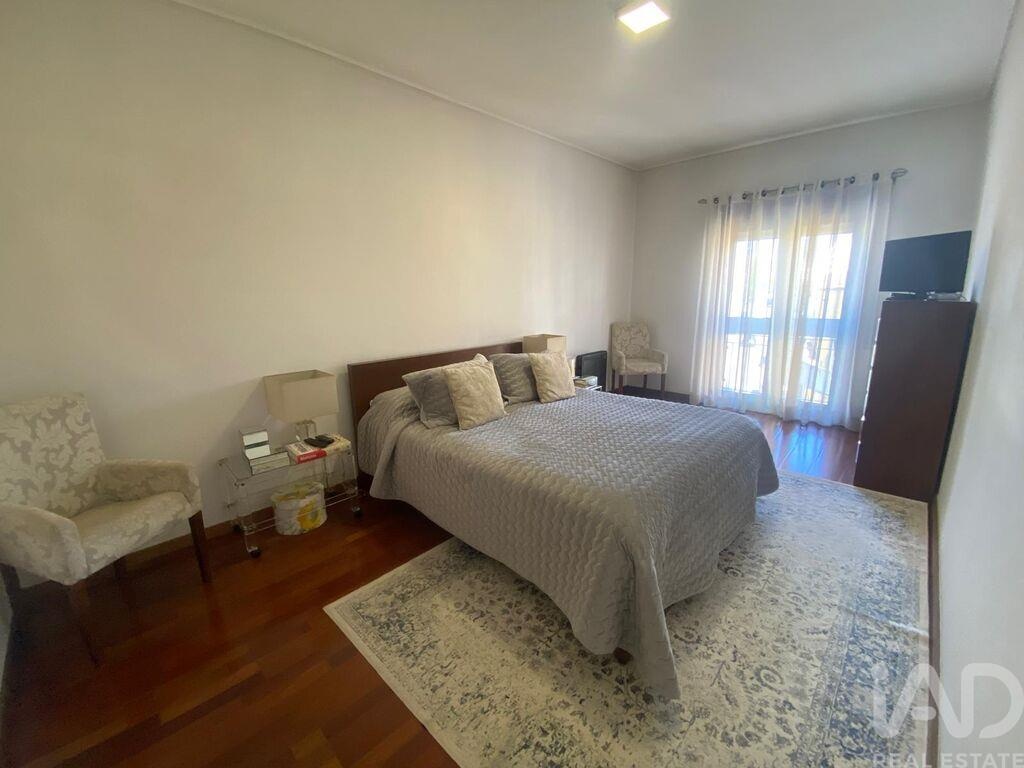 Apartment in Ramalde - Image 2