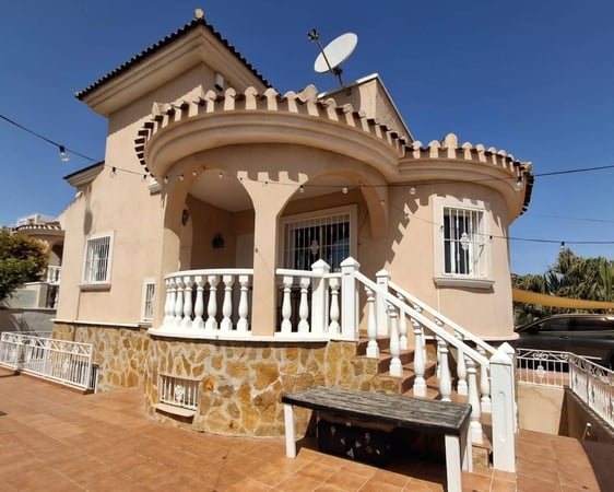 House in Ciudad Quesada - view 1