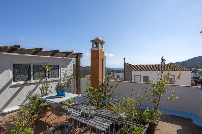 Penthouse in Ojen - view 1