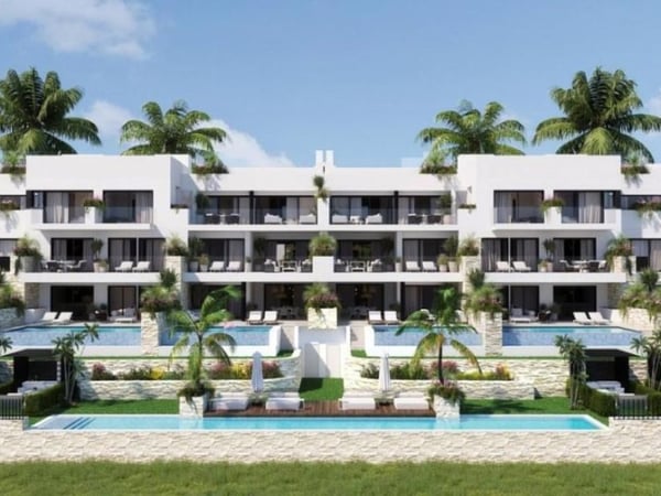 House in Molins - view 1