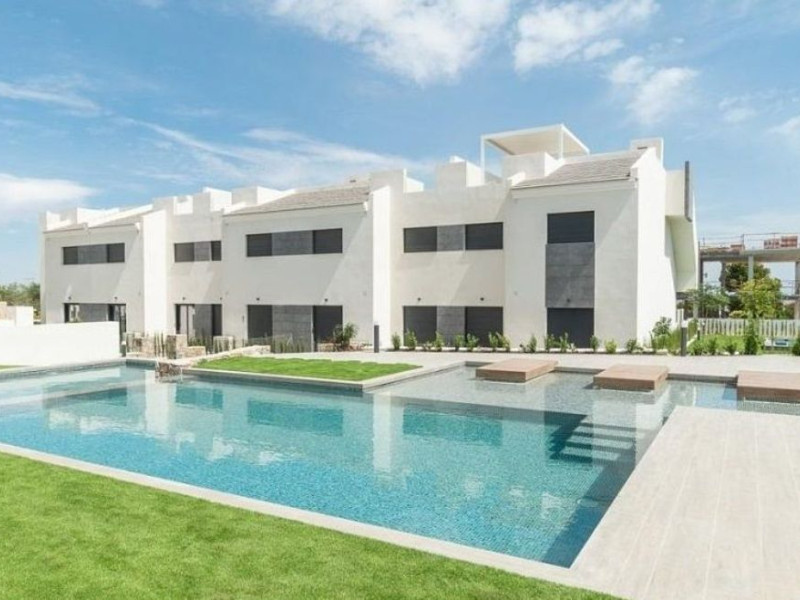 House in Torrevieja - Image 2