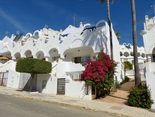 House in Artola - view 1
