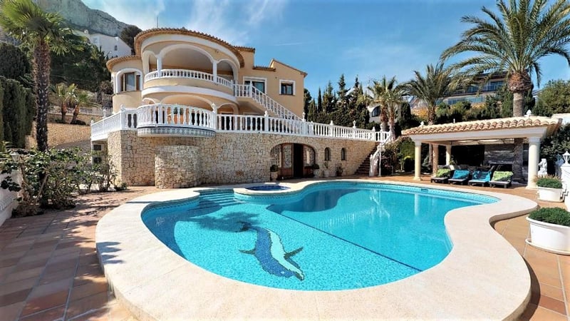 Villa in Calp - view 1